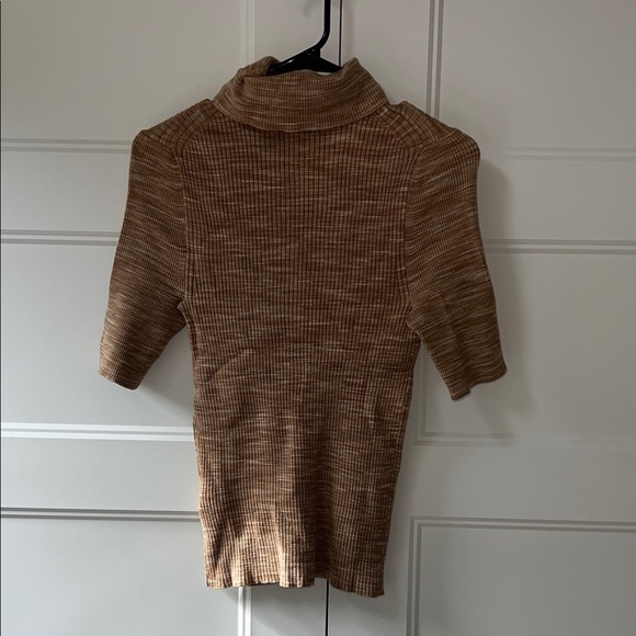 Banana Republic Space-Dye Turtleneck Sweater Top in Camel Color - Picture 11 of 12